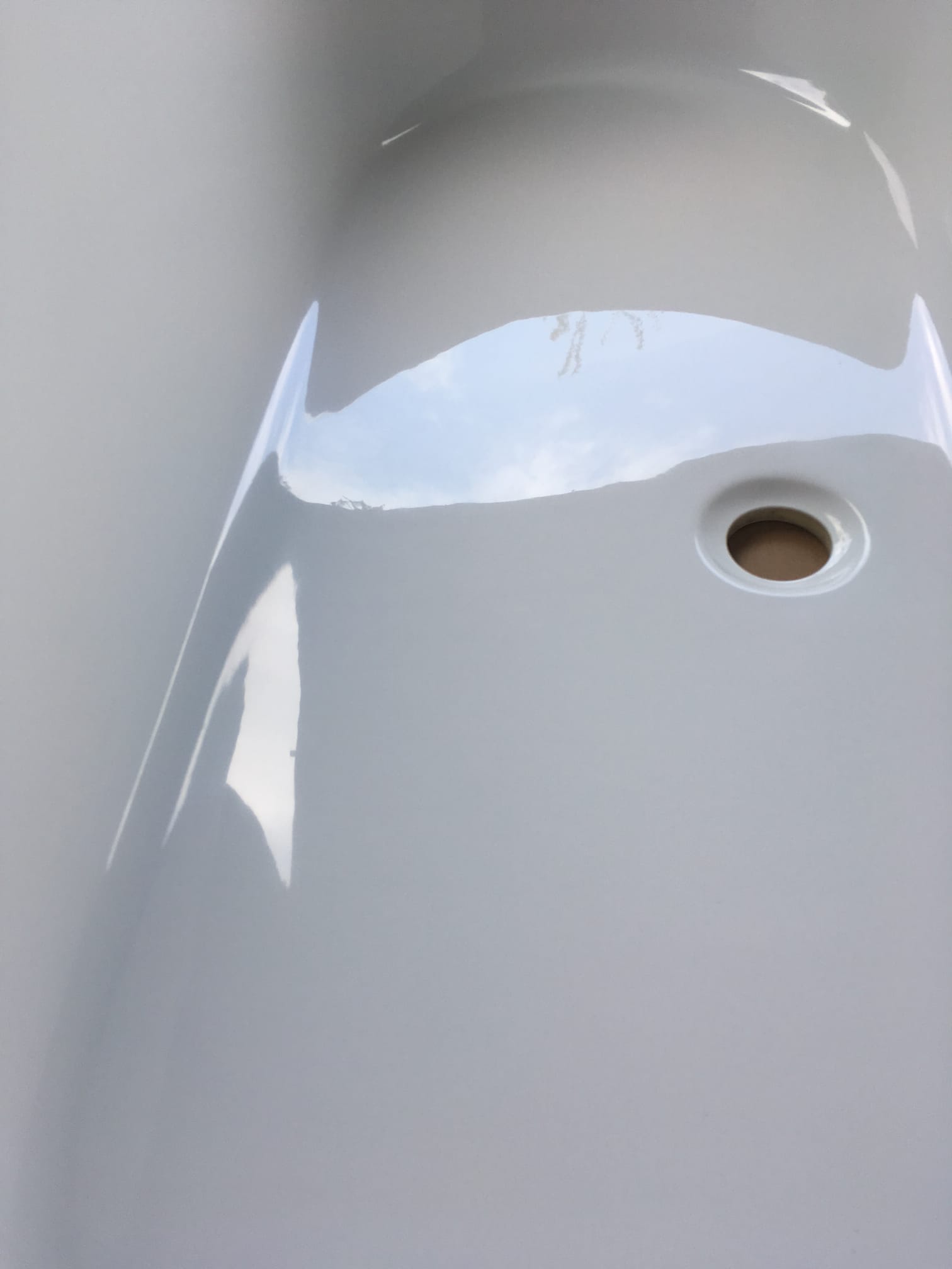 Bath before polishing - visible scratches